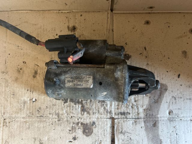 bontott FORD FOCUS I Önindító