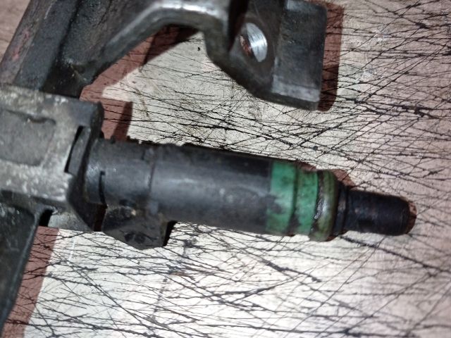 bontott FORD FOCUS I Porlasztó (1 db)