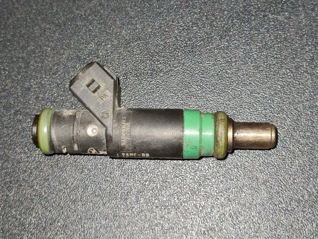 bontott FORD FOCUS I Porlasztó (1 db)