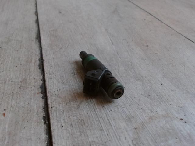 bontott FORD FOCUS I Porlasztó (1 db)