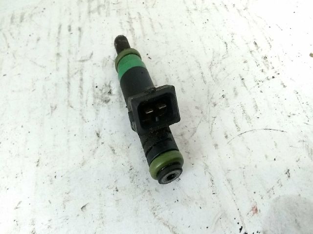 bontott FORD FOCUS I Porlasztó (1 db)