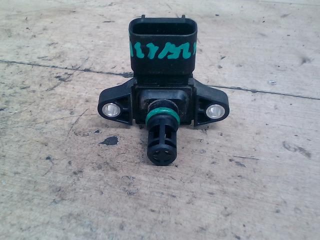 bontott FORD FOCUS I Szívócső Nyomásérzékelő