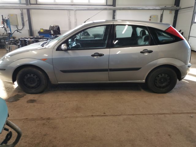 bontott FORD FOCUS I Tank