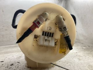 bontott FORD FOCUS I Üzemanyag Szivattyú