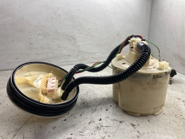 bontott FORD FOCUS I Üzemanyag Szivattyú