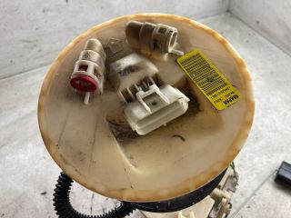 bontott FORD FOCUS I Üzemanyag Szivattyú