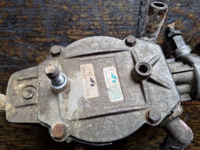 bontott FORD FOCUS I Vákumpumpa