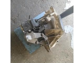 bontott FORD FOCUS I Váltó (Mechanikus)