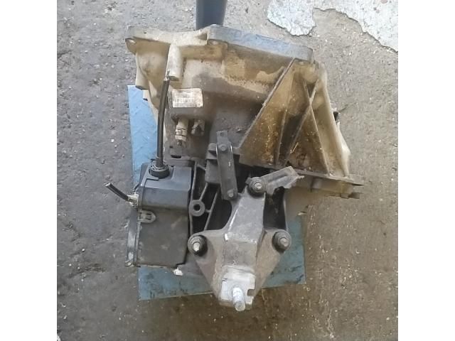 bontott FORD FOCUS I Váltó (Mechanikus)