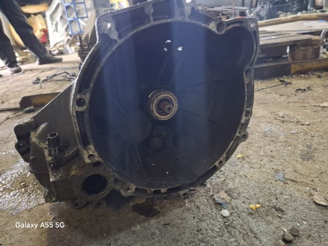 bontott FORD FOCUS I Váltó (Mechanikus)