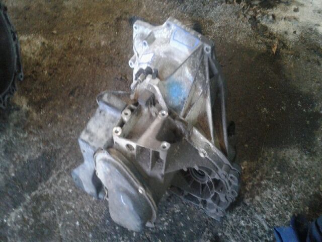 bontott FORD FOCUS I Váltó (Mechanikus)
