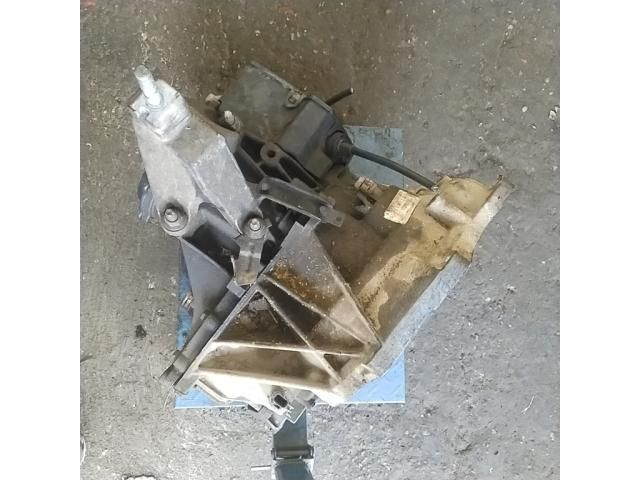 bontott FORD FOCUS I Váltó (Mechanikus)