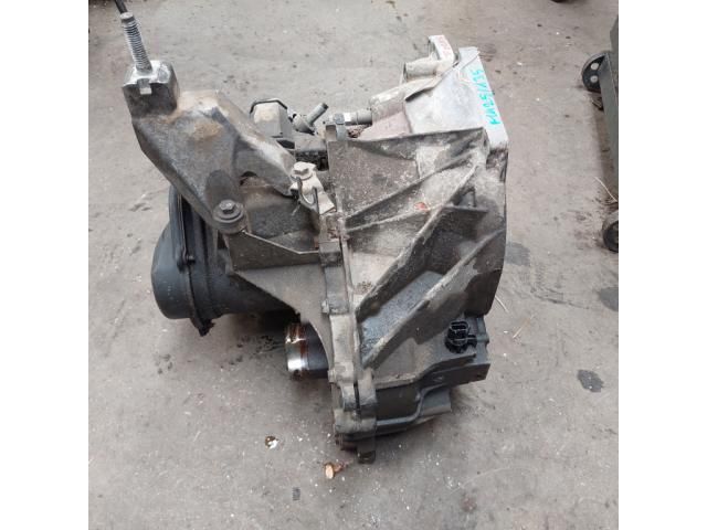 bontott FORD FOCUS I Váltó (Mechanikus)