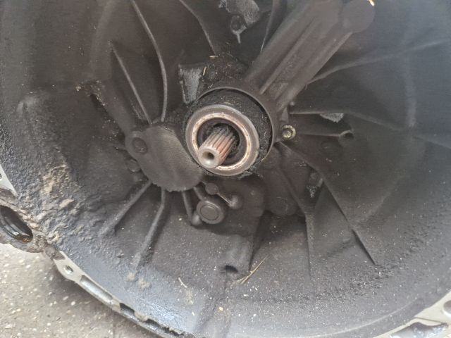 bontott FORD FOCUS I Váltó (Mechanikus)