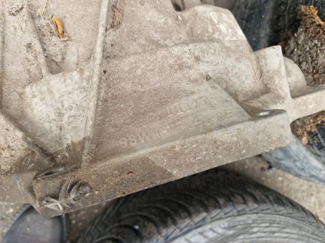 bontott FORD FOCUS I Váltó (Mechanikus)