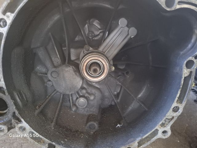 bontott FORD FOCUS I Váltó (Mechanikus)