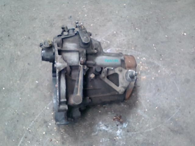 bontott FORD FOCUS I Váltó (Mechanikus)