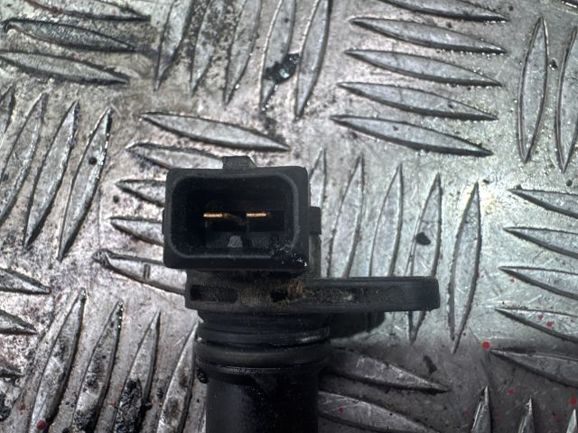 bontott FORD FOCUS I Vezérműtengely Fordulatszám Jeladó