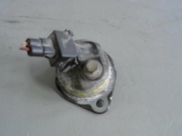 bontott FORD FOCUS I Vezérműtengely Fordulatszám Jeladó