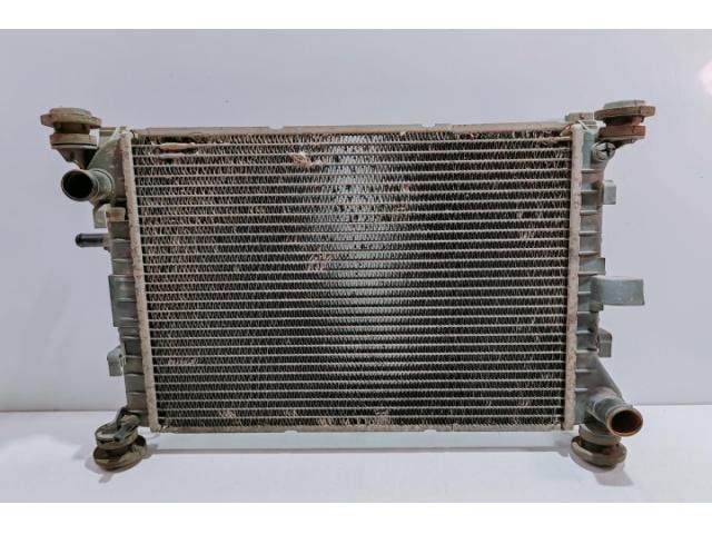 bontott FORD FOCUS I Vízhűtő Radiátor (Nem klímás)