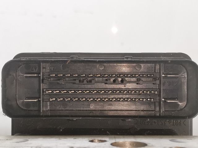 bontott FORD FOCUS I ABS Kocka