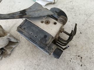 bontott FORD FOCUS I ABS Kocka