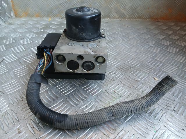 bontott FORD FOCUS I ABS Kocka