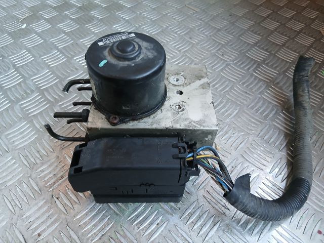 bontott FORD FOCUS I ABS Kocka