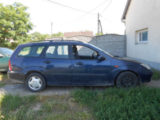 bontott FORD FOCUS I Bal első Csonkállvány Kerékaggyal