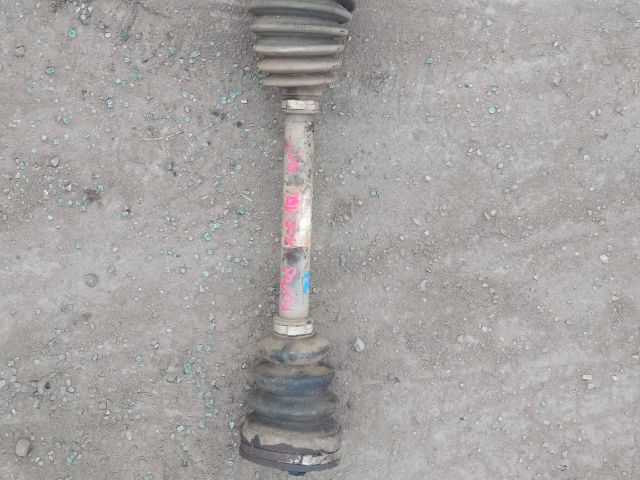 bontott FORD FOCUS I Bal Féltengely