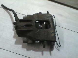 bontott FORD FOCUS I Bal hátsó Féknyereg Munkahengerrel