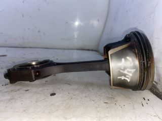 bontott FORD FOCUS I Dugattyú és Hajtókar