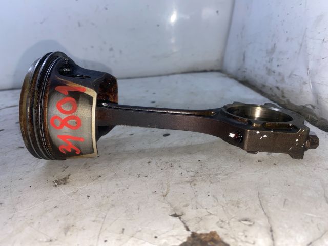 bontott FORD FOCUS I Dugattyú és Hajtókar