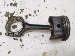 bontott FORD FOCUS I Dugattyú és Hajtókar