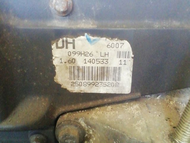 bontott FORD FOCUS I Motor (Fűzött blokk hengerfejjel)