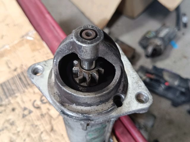 bontott FORD FOCUS I Önindító