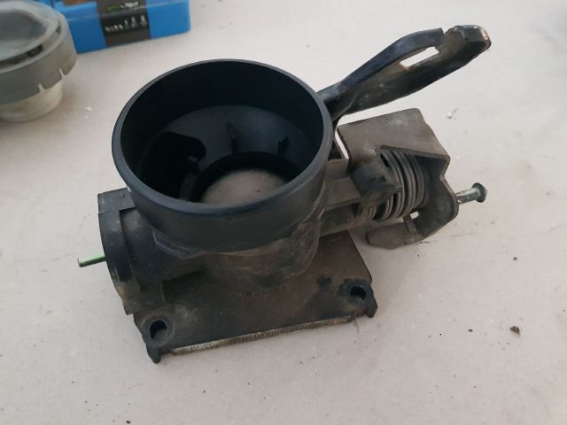 bontott FORD FOCUS I Fojtószelep (Mechanikus)