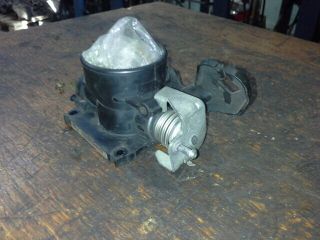 bontott FORD FOCUS I Fojtószelep (Mechanikus)