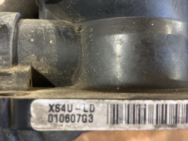 bontott FORD FOCUS I Fojtószelep (Mechanikus)