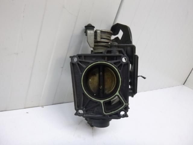 bontott FORD FOCUS I Fojtószelep (Mechanikus)