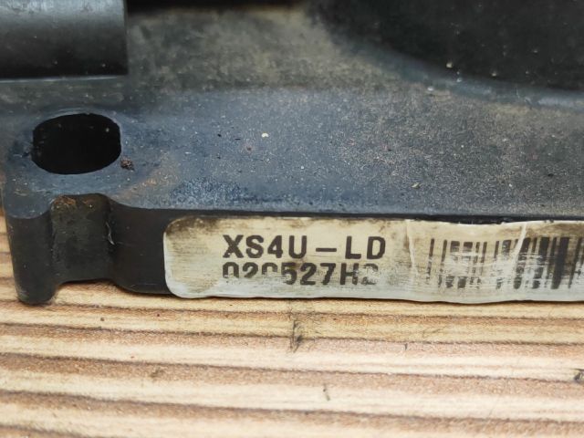 bontott FORD FOCUS I Fojtószelep (Mechanikus)