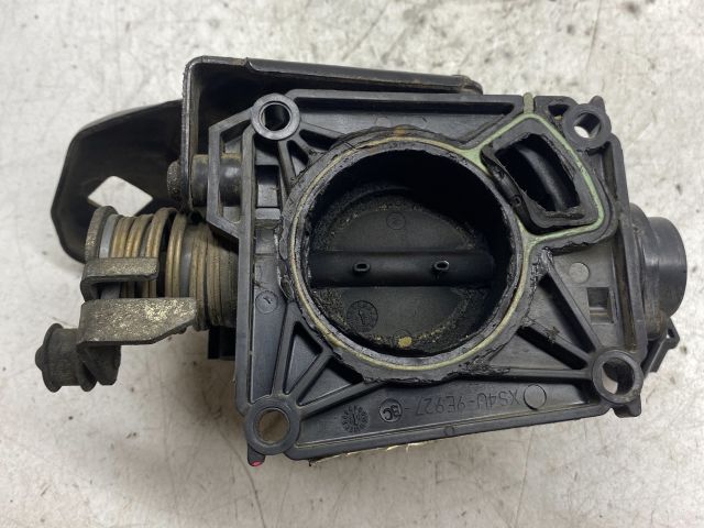 bontott FORD FOCUS I Fojtószelep (Mechanikus)