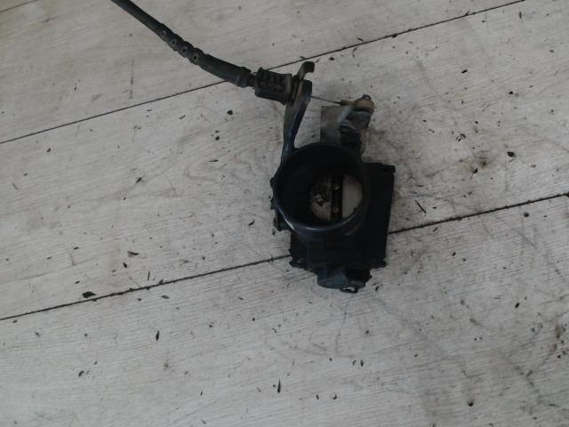 bontott FORD FOCUS I Fojtószelep (Mechanikus)