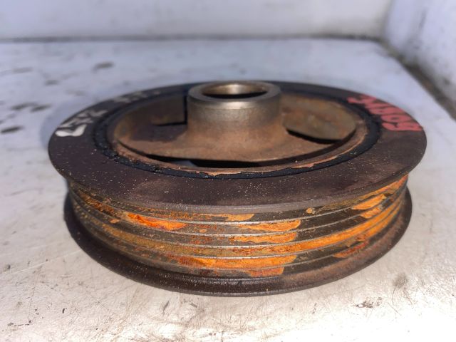 bontott FORD FOCUS I Főtengely Szíjtárcsa