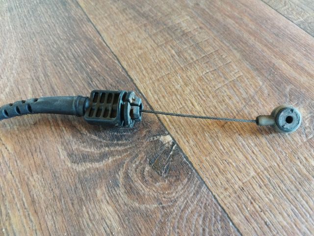 bontott FORD FOCUS I Gáz Bowden