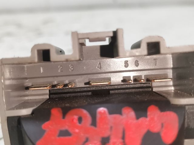 bontott FORD FOCUS I Gyújtáskapcsoló