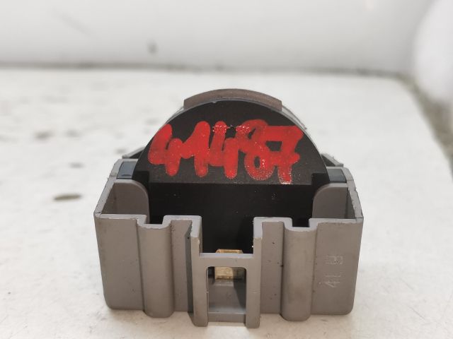 bontott FORD FOCUS I Gyújtáskapcsoló