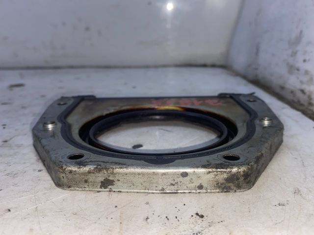 bontott FORD FOCUS I Hátsó Főtengely Szimmeringház