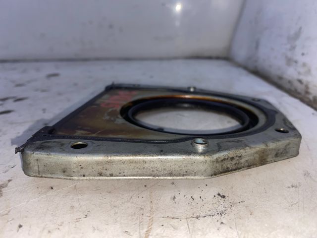 bontott FORD FOCUS I Hátsó Főtengely Szimmeringház