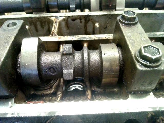 bontott FORD FOCUS I Hengerfej